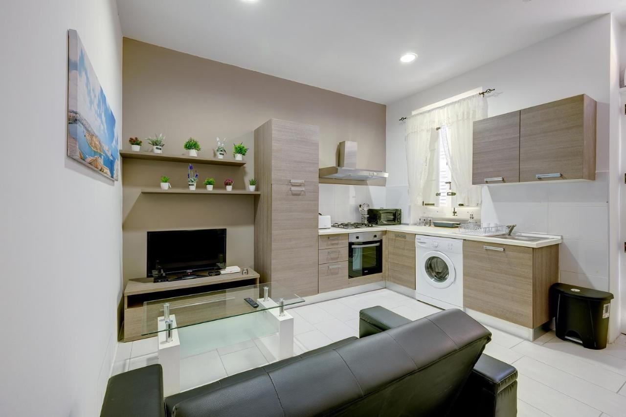 Modern 1Br Maisonette Steps From The Promenade Sliema Eksteriør billede