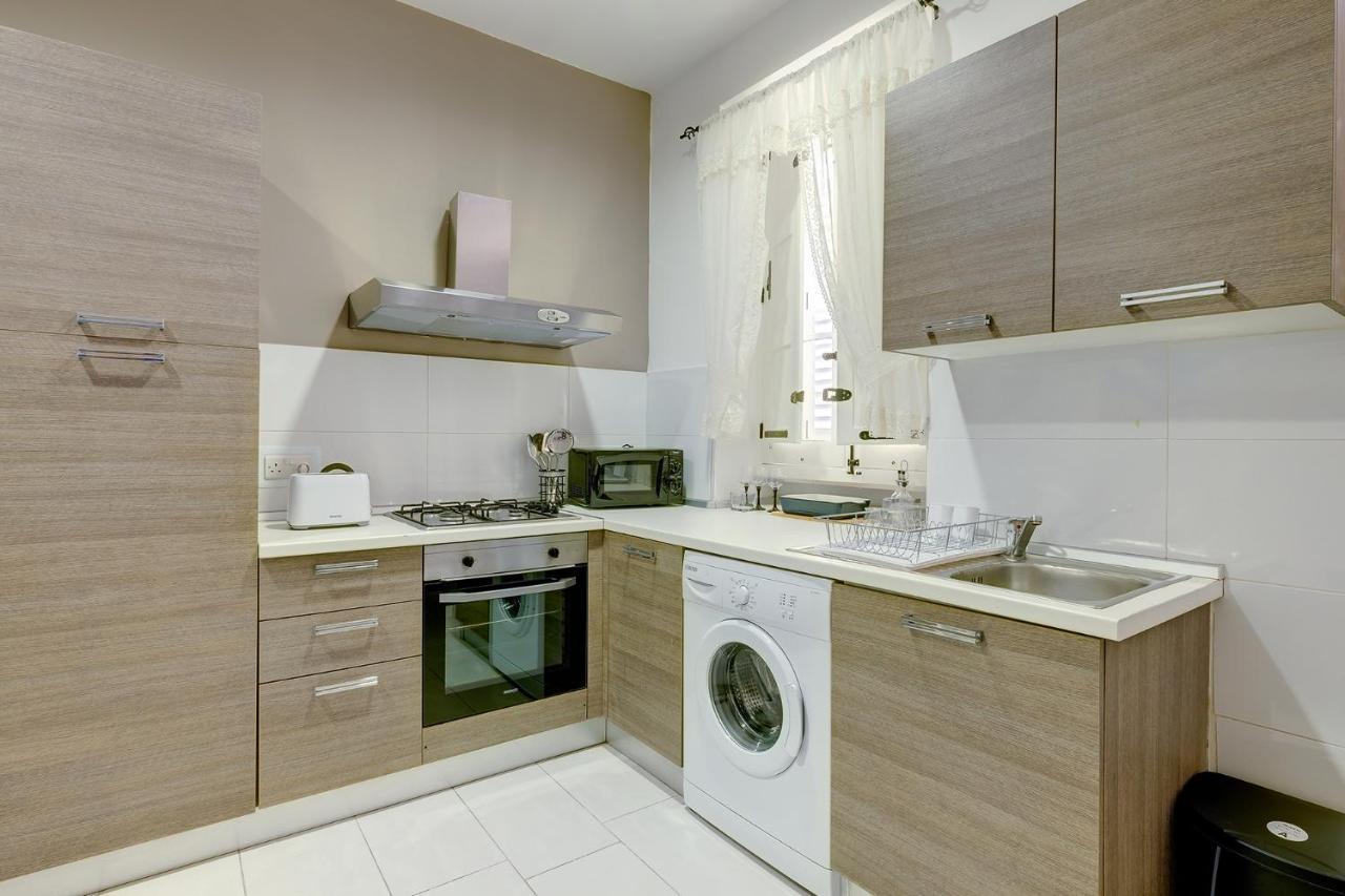 Modern 1Br Maisonette Steps From The Promenade Sliema Eksteriør billede